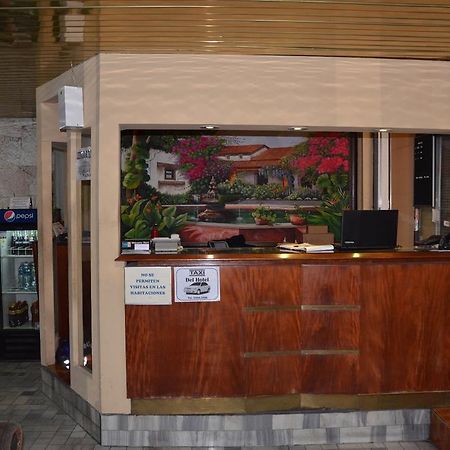 Hotel Posada Proceres Guatemala City ภายนอก รูปภาพ