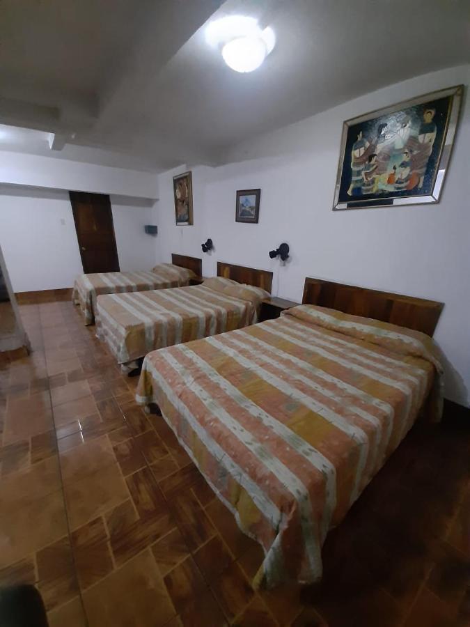 Hotel Posada Proceres Guatemala City ภายนอก รูปภาพ